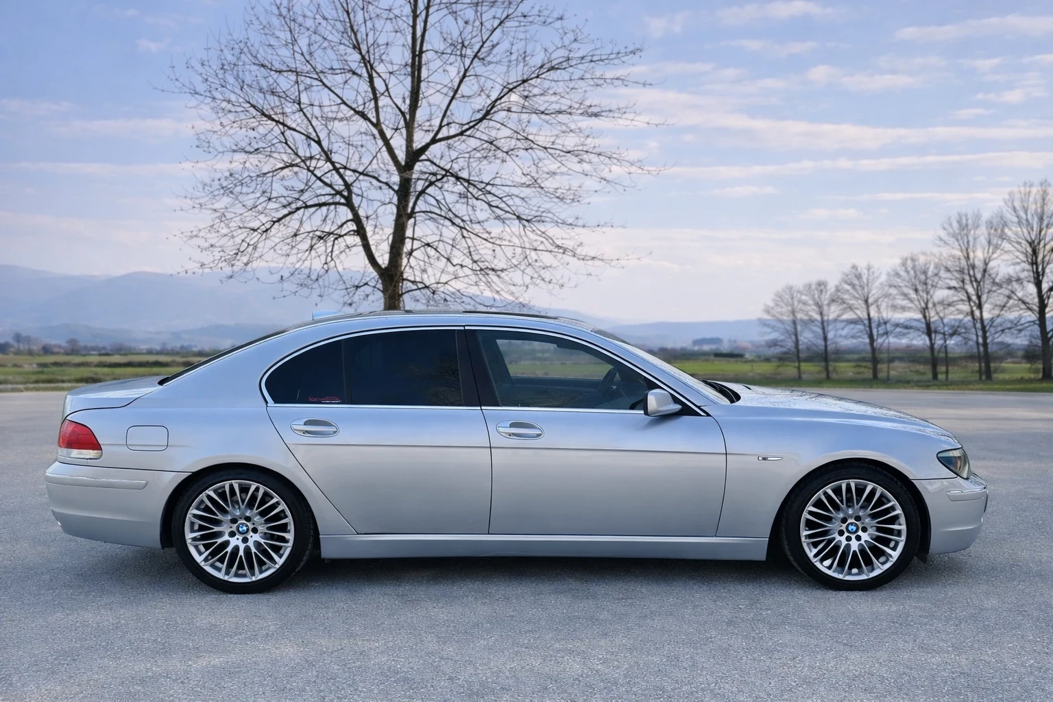 BMW 730 ПЕРФЕКТНА , снимка 5 - Автомобили и джипове - 53748738