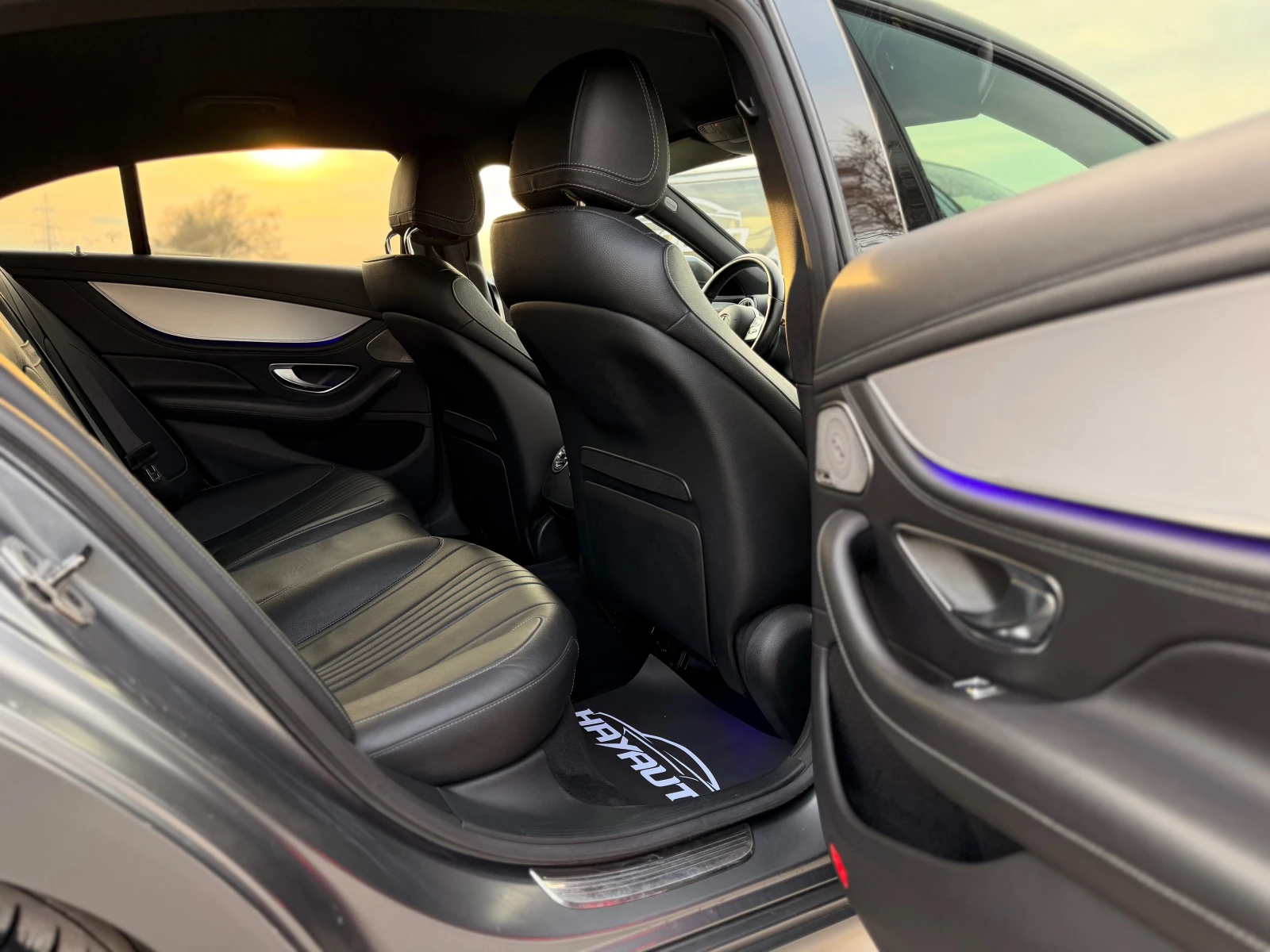 Mercedes-Benz CLS 400 d= 4Matic= Sport= Distronic= Burmester= Обдухване=, снимка 13 - Автомобили и джипове - 54195277