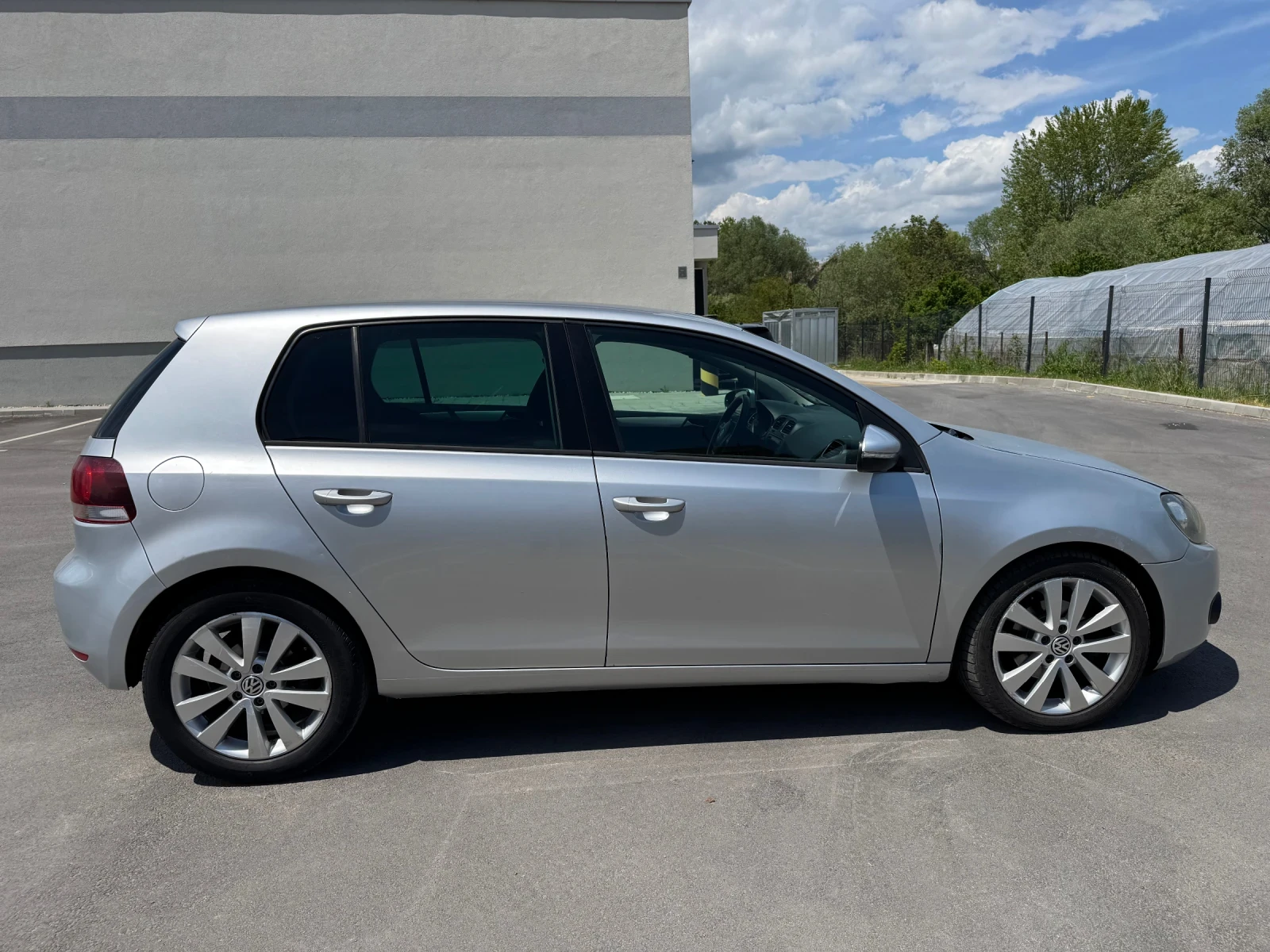 VW Golf 1.6TDI 106hp, снимка 4 - Автомобили и джипове - 54511745