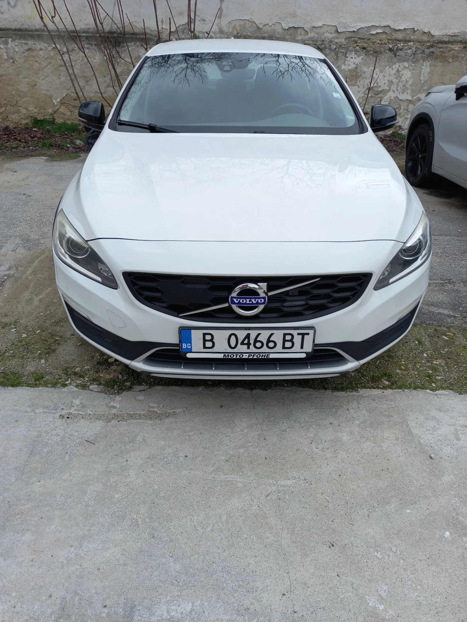 Volvo S60 Cross country, снимка 3 - Автомобили и джипове - 54615409