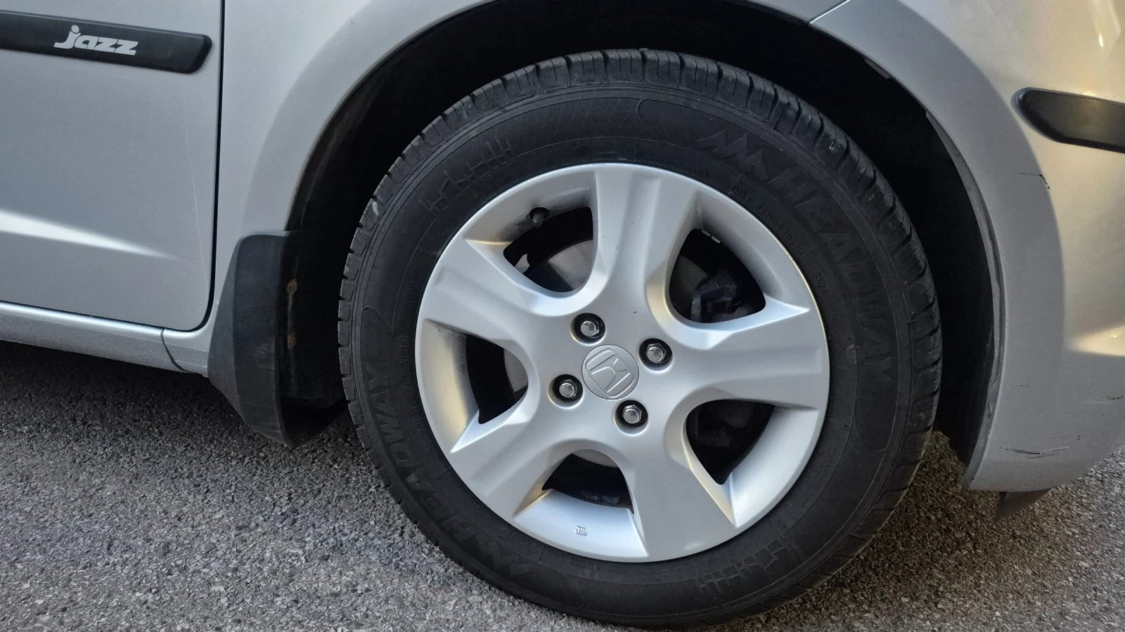 Honda Jazz, снимка 13 - Автомобили и джипове - 54792522