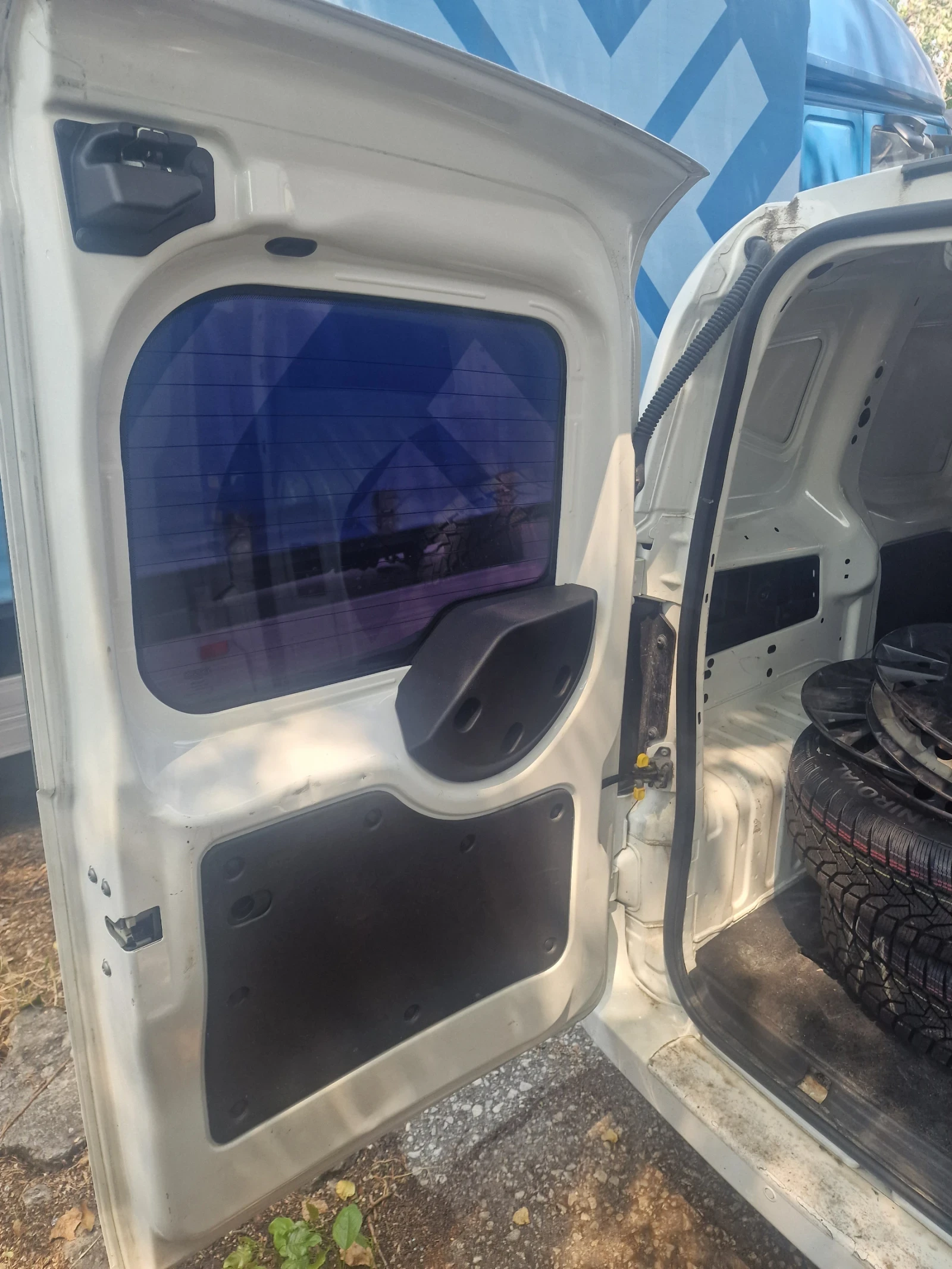 Fiat Fiorino 1.4, снимка 13 - Автомобили и джипове - 55219462