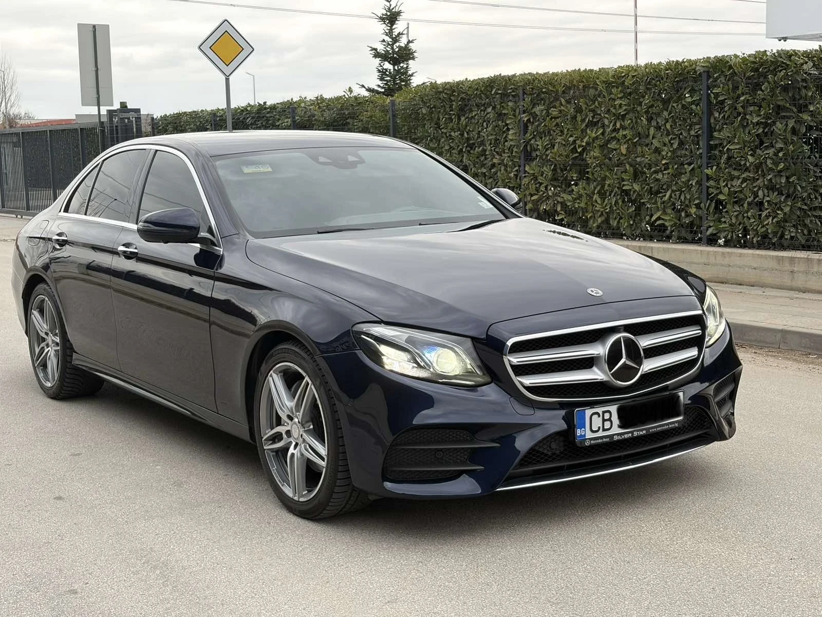 Mercedes-Benz E 350 D DESIGNO 115000км, снимка 3 - Автомобили и джипове - 55836634