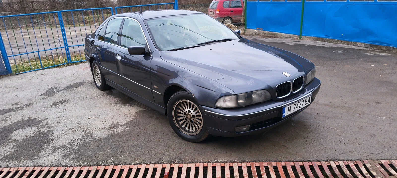 BMW 525