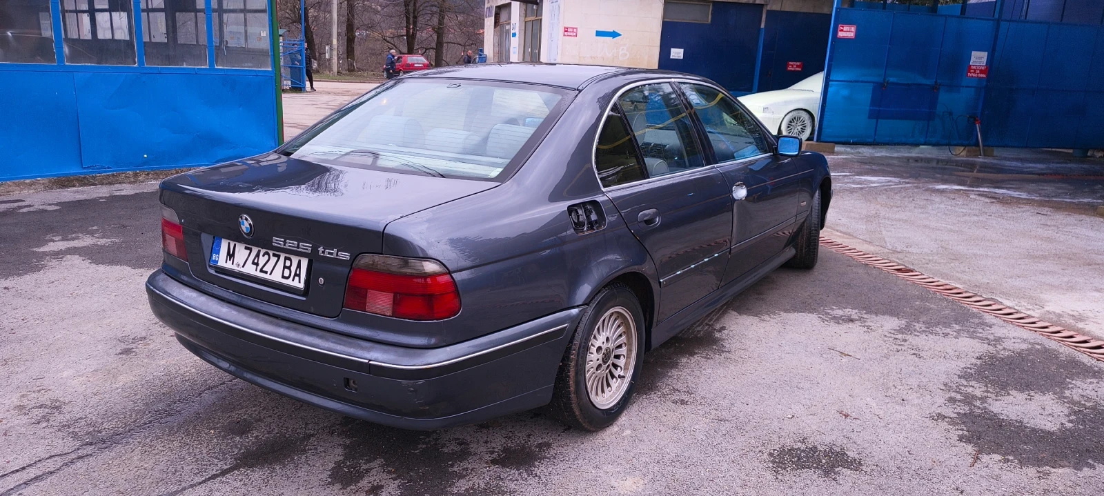 BMW 525, снимка 2 - Автомобили и джипове - 55877380