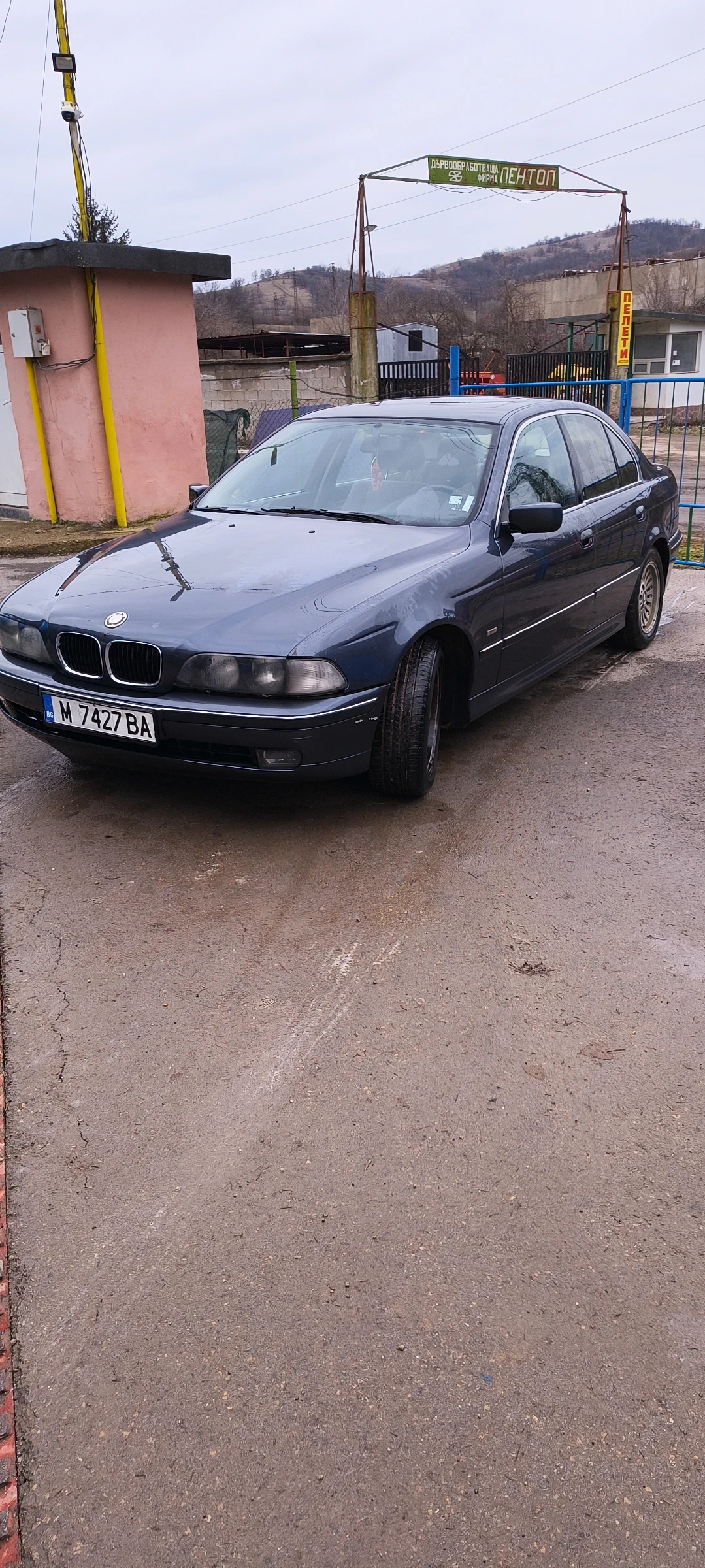 BMW 525, снимка 4 - Автомобили и джипове - 55877380