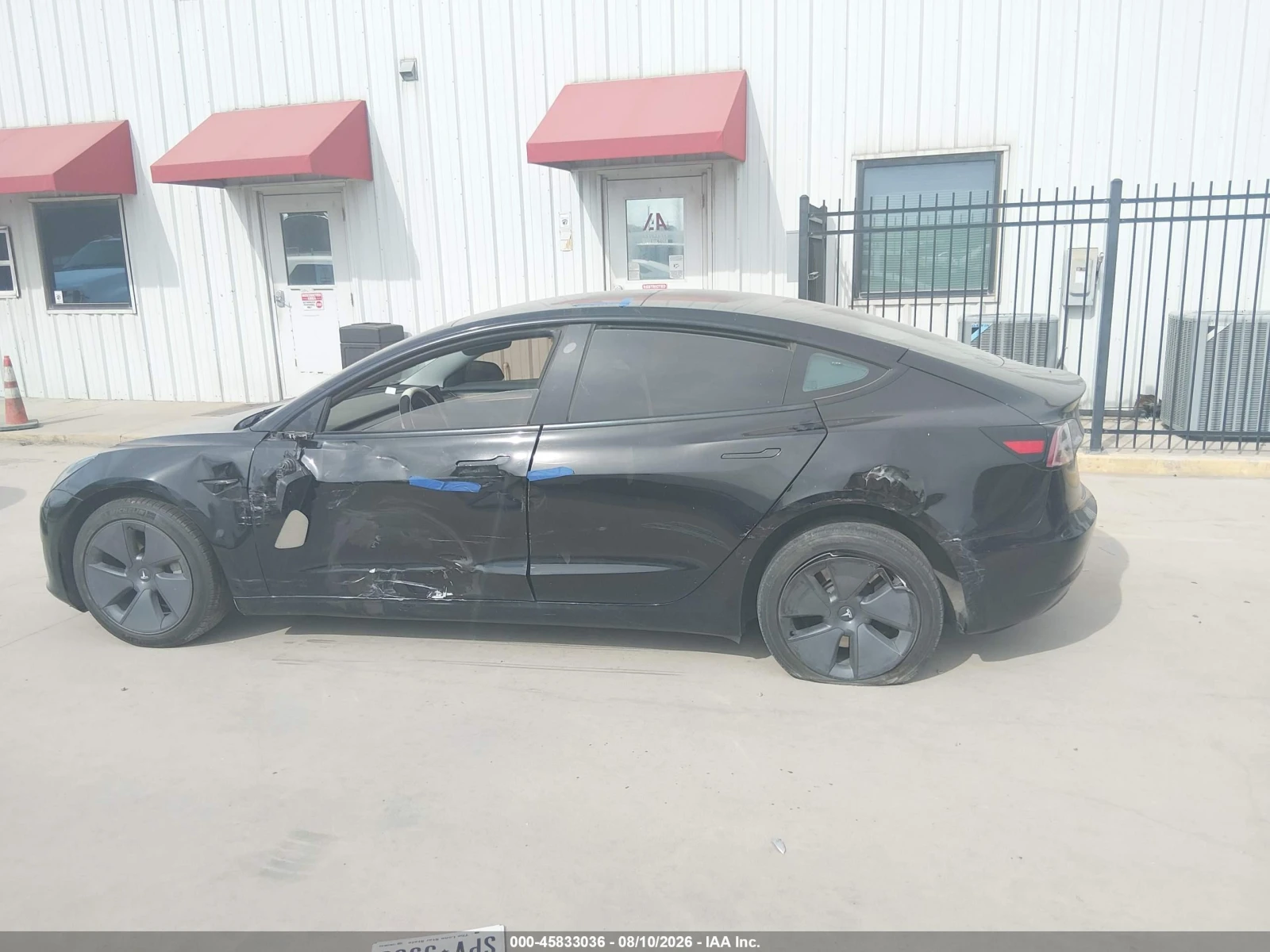 Tesla Model 3 REAR-WHEEL DRIVE