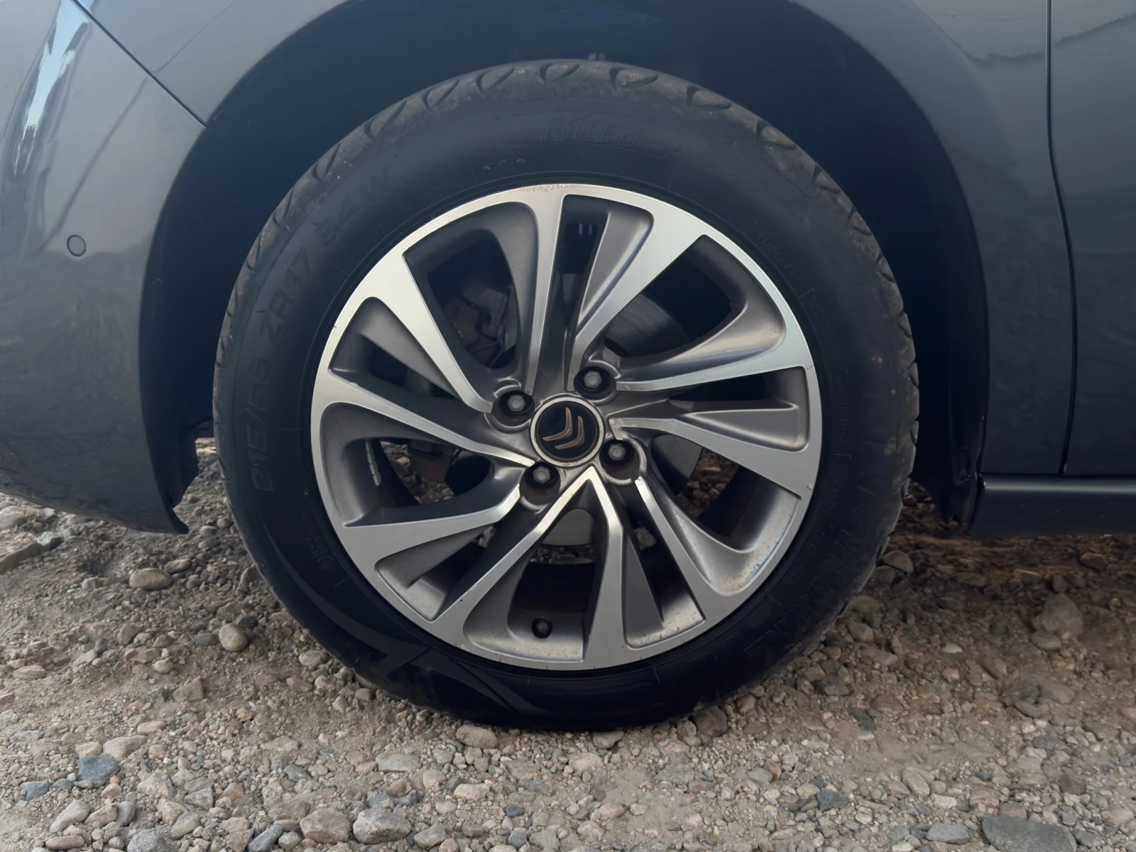 Citroen DS4 1.6 HDI Автомат/Масаж/Климатроник/Собствен лизинг, снимка 17 - Автомобили и джипове - 56334699