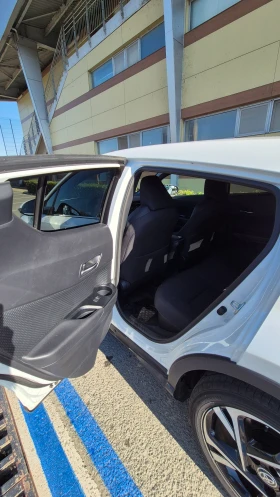 Toyota C-HR - 23200 € / 45375.26 лв. - 54083859 10