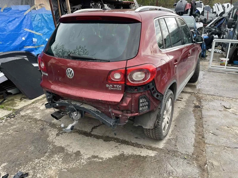 VW Tiguan 2.0 tdi на части, снимка 5 - Автомобили и джипове - 40506218