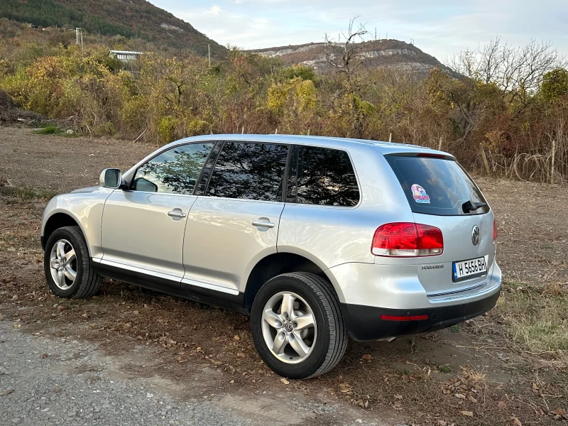 VW Touareg, снимка 3 - Автомобили и джипове - 47596104