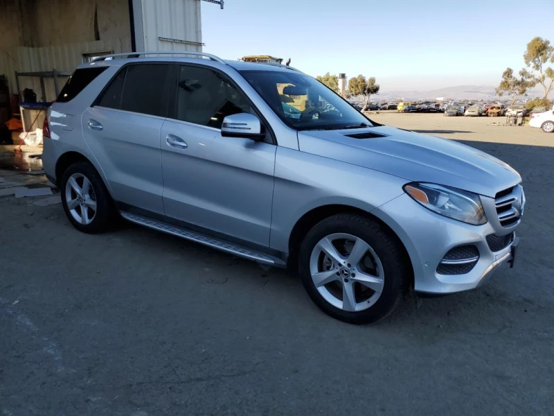 Mercedes-Benz GLE 350 4MATIC  , снимка 4 - Автомобили и джипове - 48631507