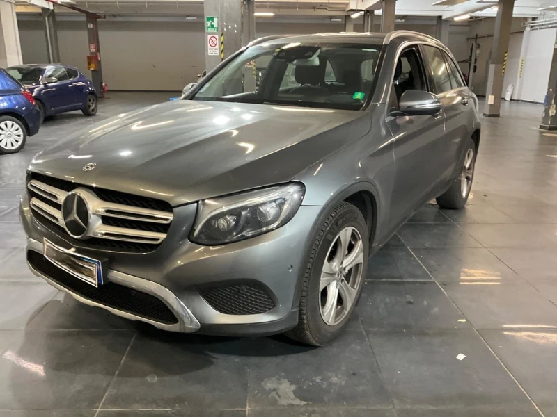 Mercedes-Benz GLC 250  4Matic Exclusive 2018Г.Бензин, снимка 1 - Автомобили и джипове - 48768750