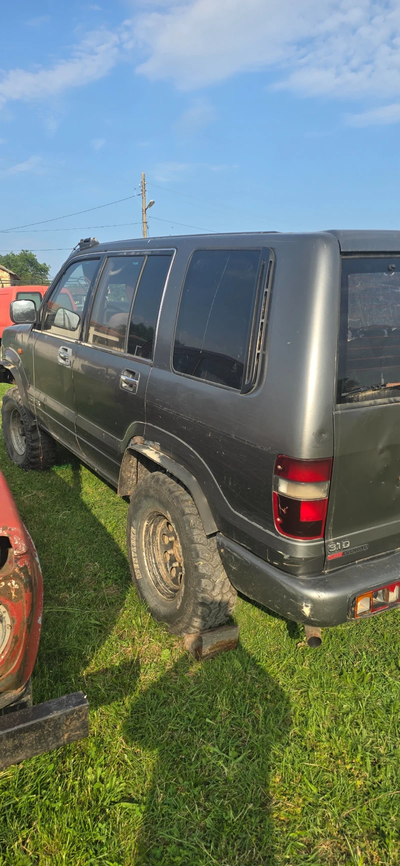 Isuzu Trooper, снимка 3 - Автомобили и джипове - 52330909