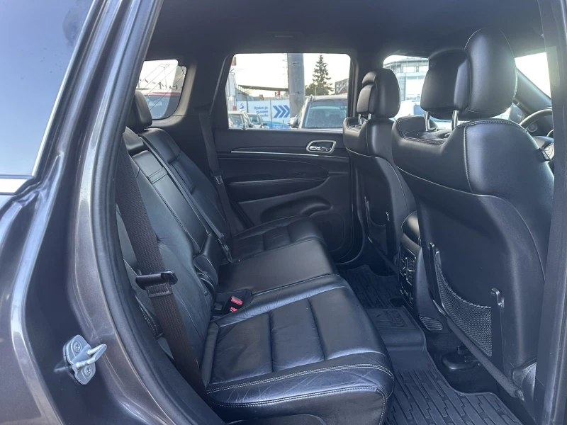 Jeep Grand cherokee 3.0CRDI 4X4 За гарнитура на глава, снимка 13 - Автомобили и джипове - 53151838
