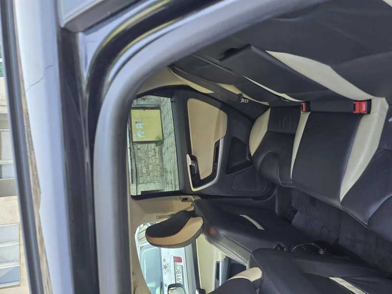 Volvo XC60, снимка 11 - Автомобили и джипове - 53590831