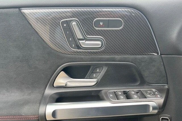 Mercedes-Benz GLB 250 4Matic = AMG Line = Premium Plus Гаранция - изображение 5