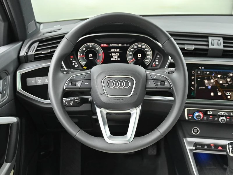 Audi Q3 2.0 DTS Automatic, снимка 13 - Автомобили и джипове - 55960509