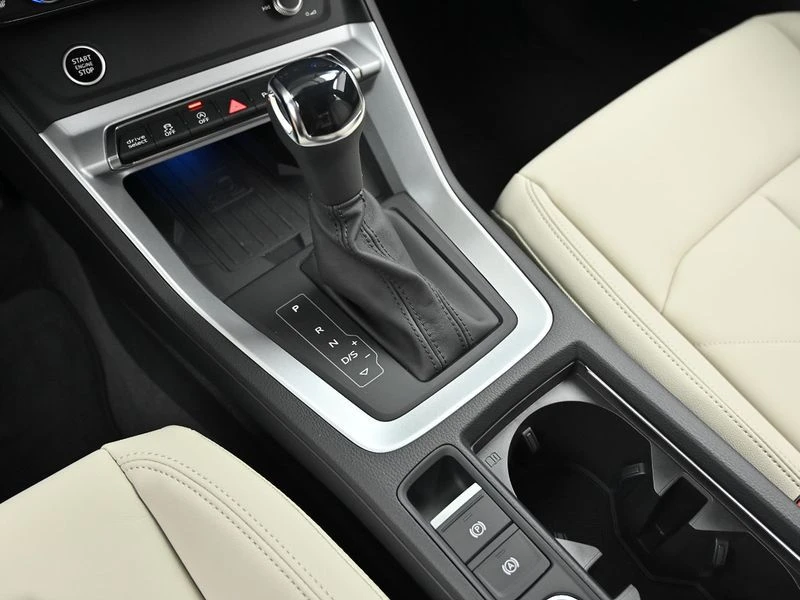 Audi Q3 2.0 DTS Automatic, снимка 9 - Автомобили и джипове - 55960509