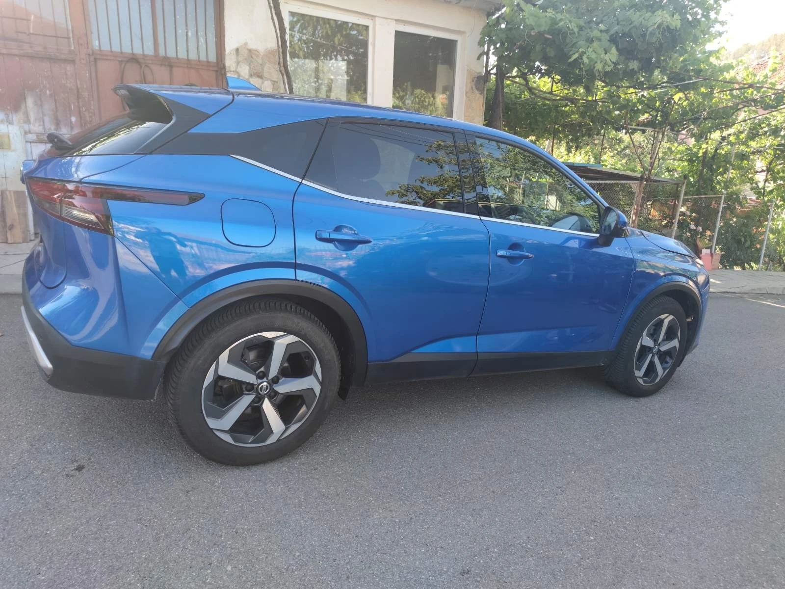 Nissan Qashqai 1, 3DIG-T MHEV 4x4 Xtronic N-Connecta - изображение 9