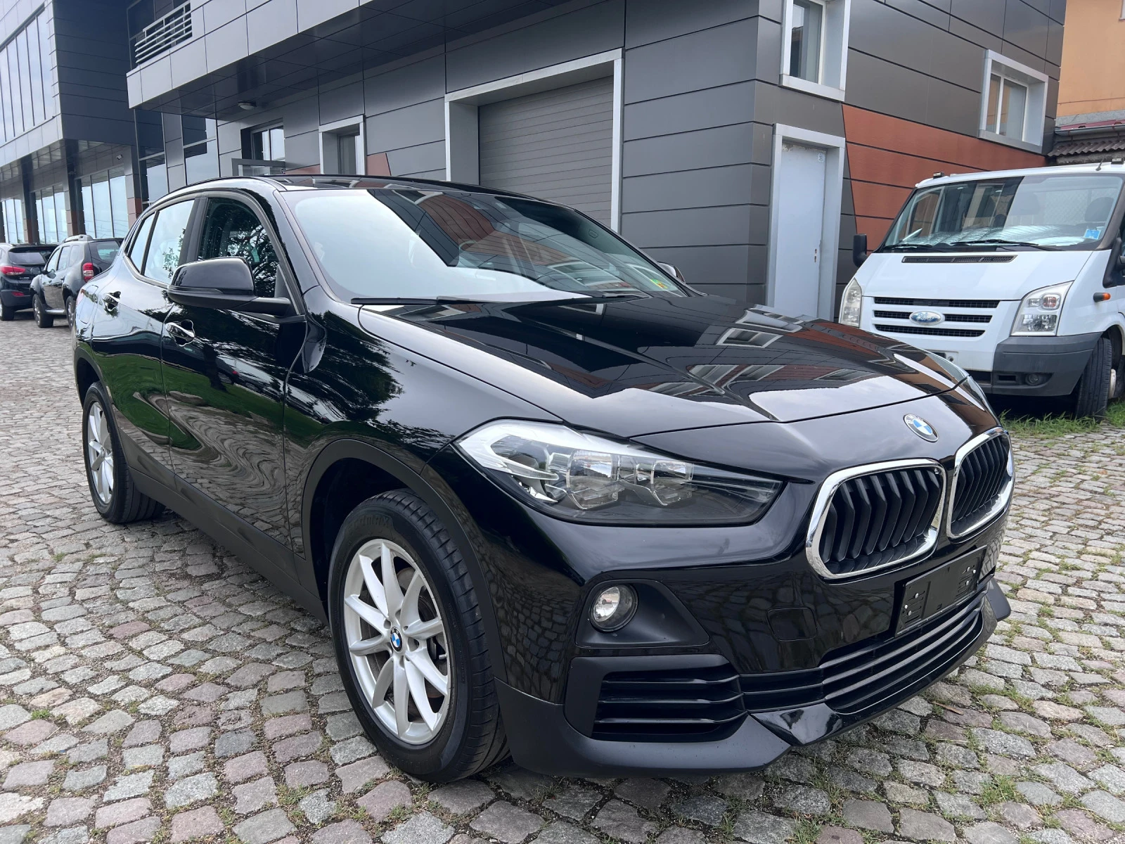 BMW X2 2.0d sDrive - изображение 3