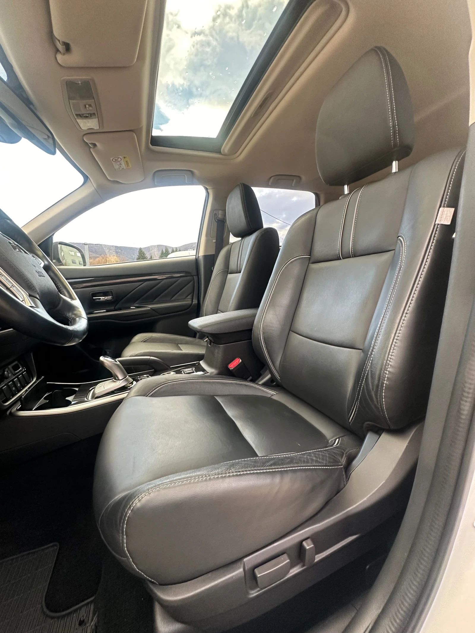 Mitsubishi Outlander  44  | Mobile.bg   16