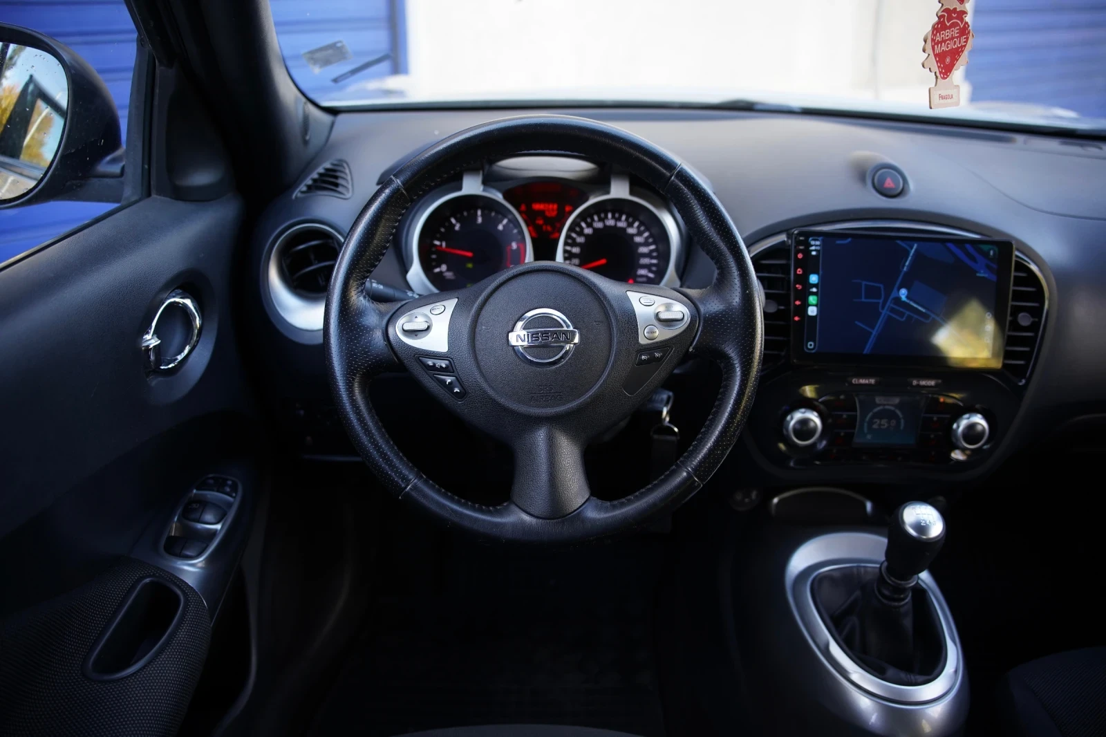 Nissan Juke 1.5dci* 6ск Navi* Android* Зимни гуми Michelin - изображение 9