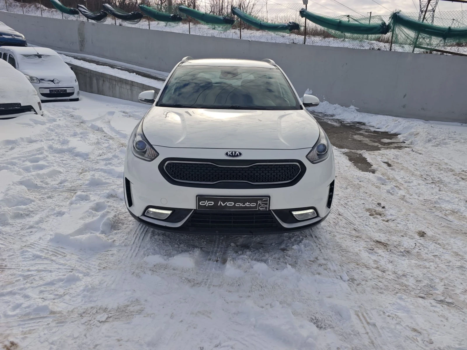 Kia Niro ХИБРИД* КАМЕРА* НАВИ* ТОП ЦЕНА*  - изображение 6