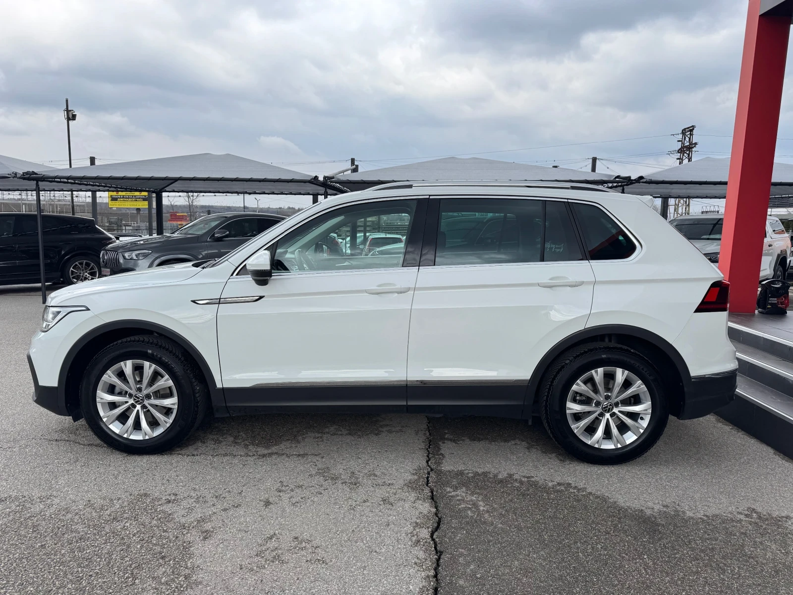 VW Tiguan 2.0TDI-FACELIFT-DISTRONIC-TOP - изображение 3