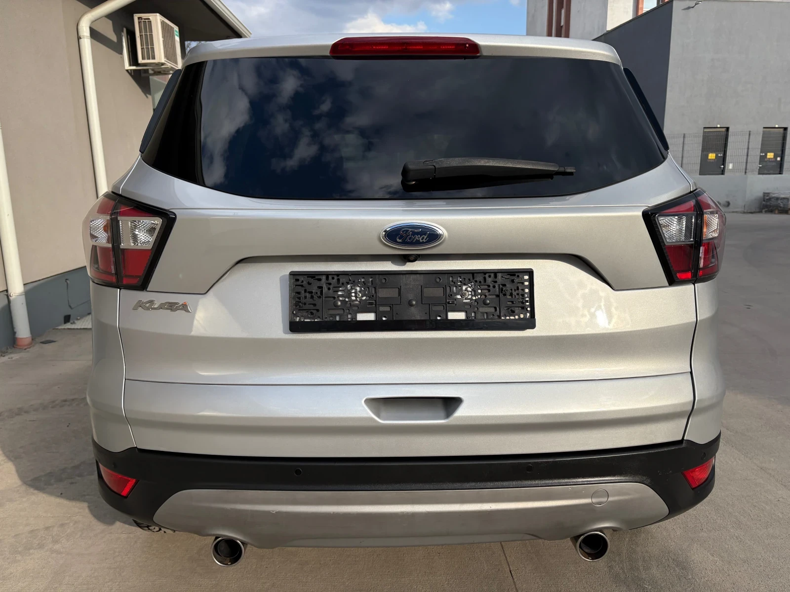 Ford Kuga Titanium 2.0 diesel 150kc Euro6 Automatic, снимка 6 - Автомобили и джипове - 54000994