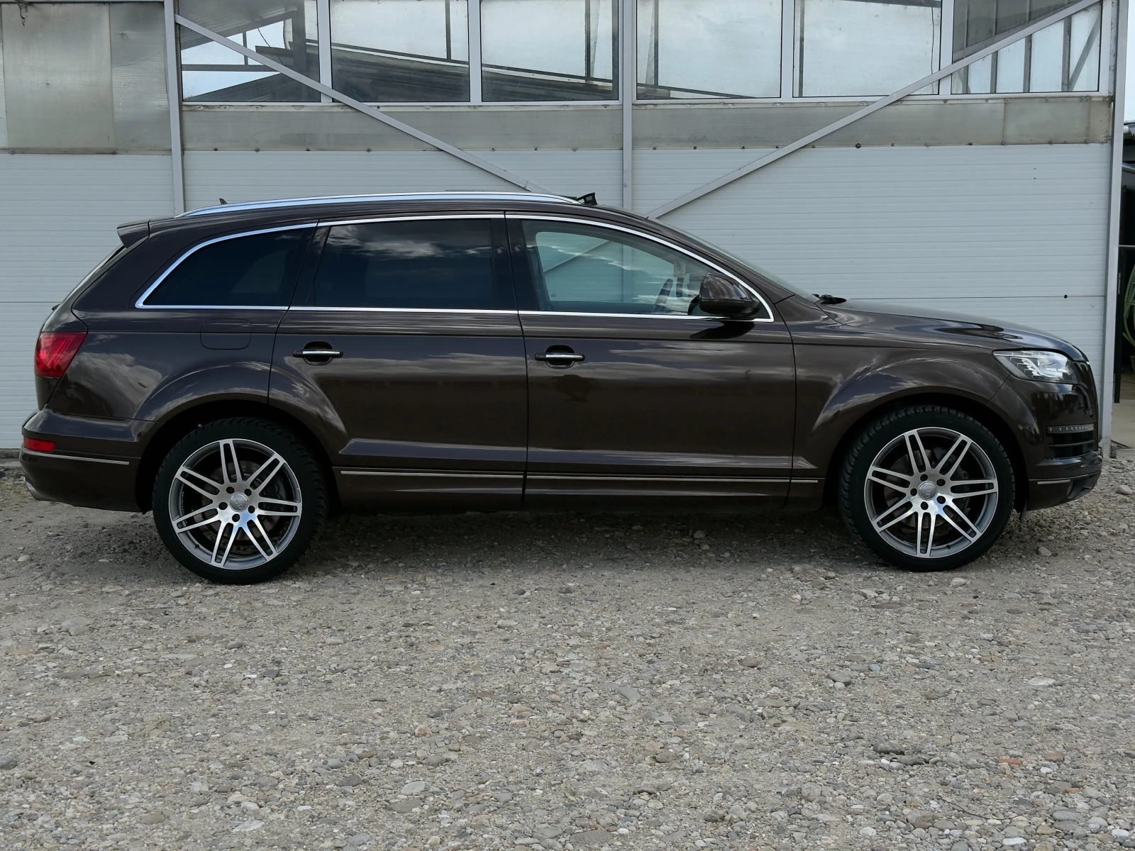 Audi Q7 4.2TDI Quattro/Панорама/Обдухване/Дистроник/Лизинг, снимка 3 - Автомобили и джипове - 54794173