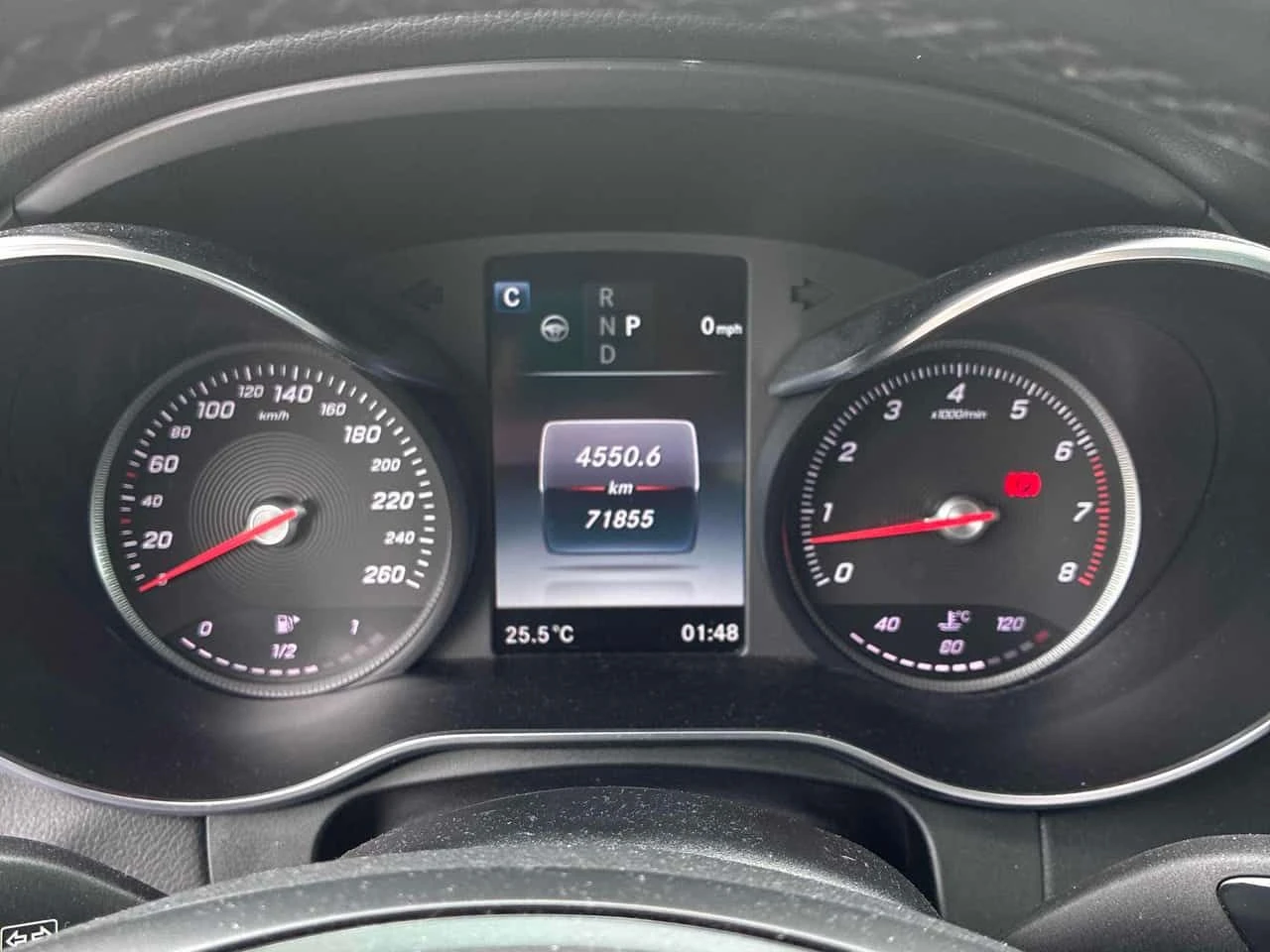 Mercedes-Benz GLC 300 ПОДГРЕВИ * ПАНО * KEYLESS * CARFAX, снимка 8 - Автомобили и джипове - 54858546