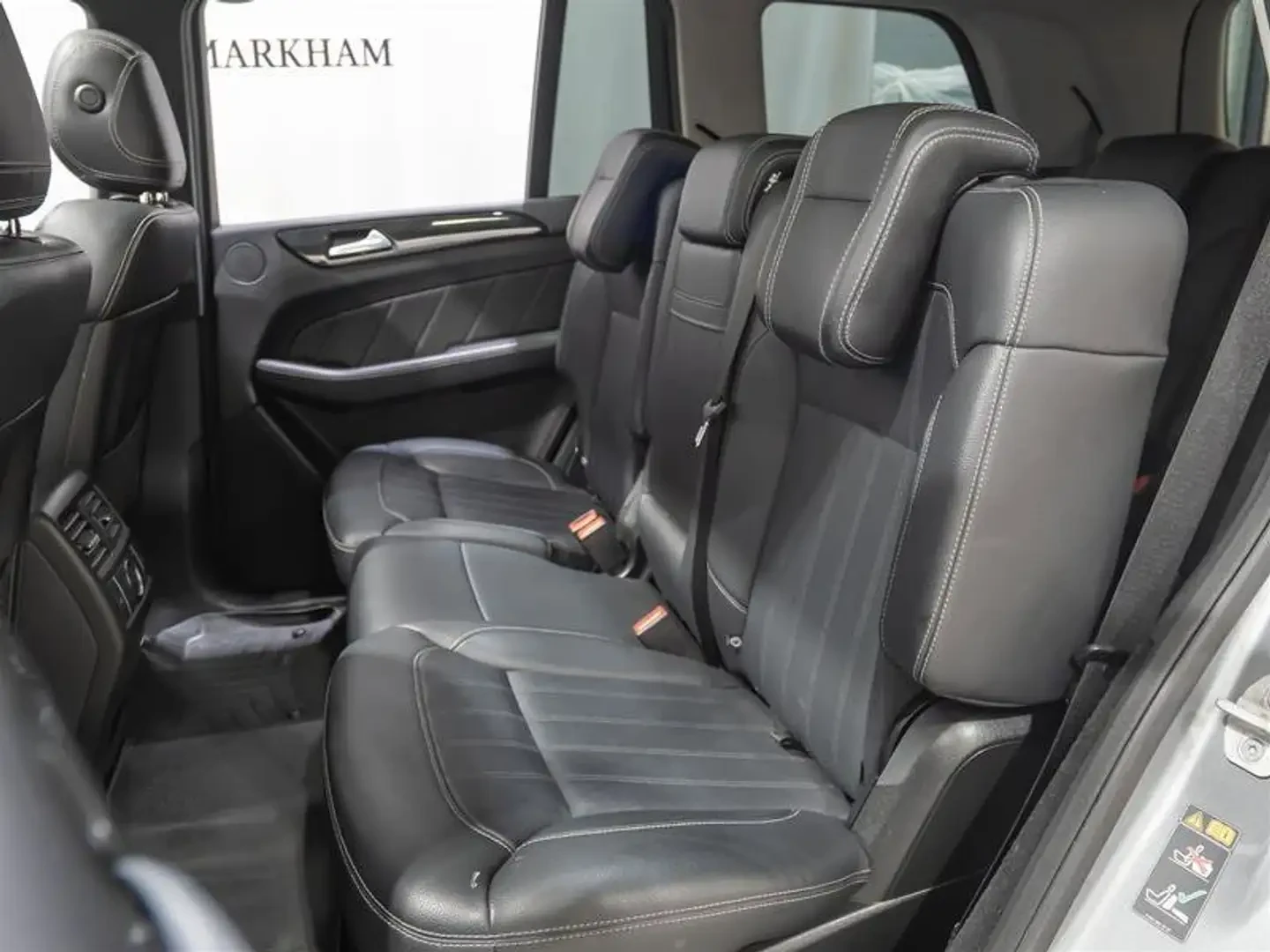 Mercedes-Benz GL 350 BlueTEC* AMG* Harman Kardon, снимка 7 - Автомобили и джипове - 55146140