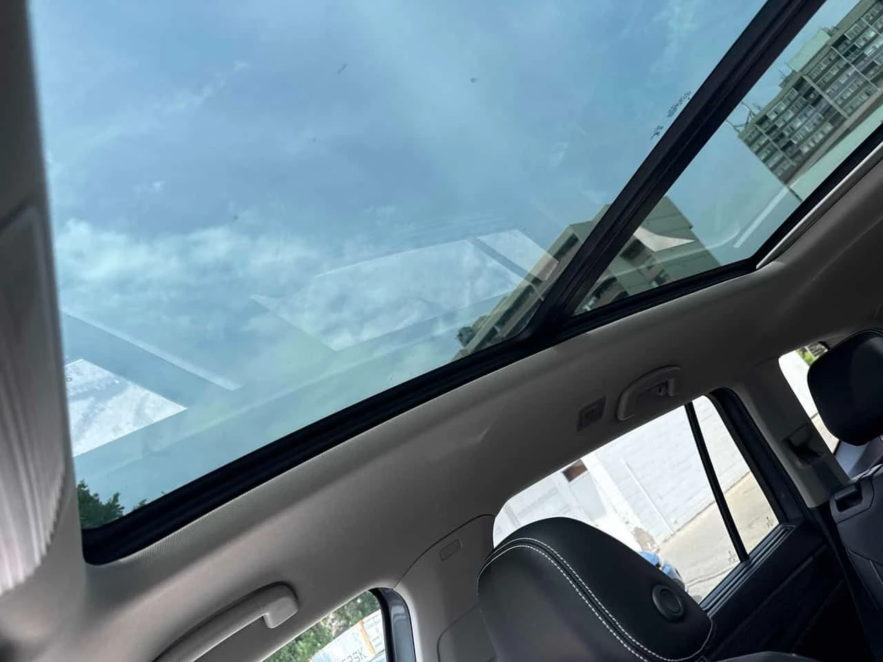 VW Atlas * Highline * CARFAX * ���� �� �� | Mobile.bg � ����������� 15