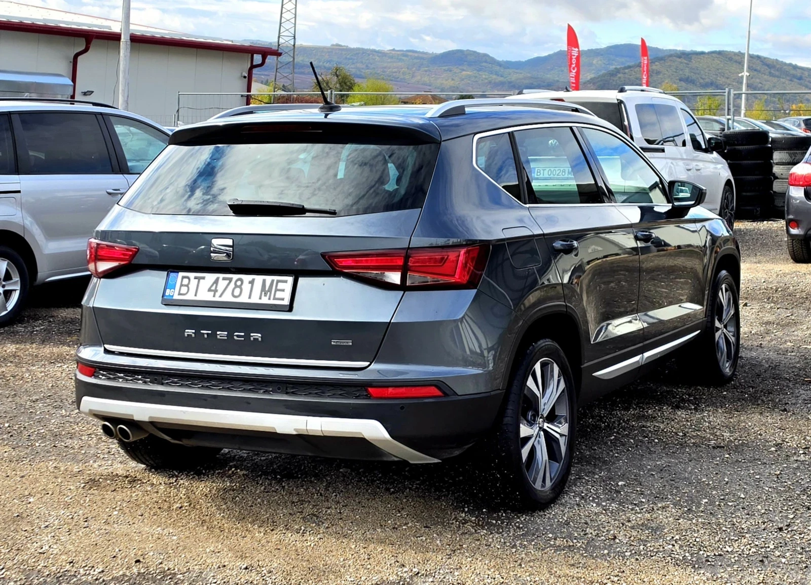 Seat Ateca 2.0tdi 190к.с. dsg.4drive, снимка 4 - Автомобили и джипове - 56623825