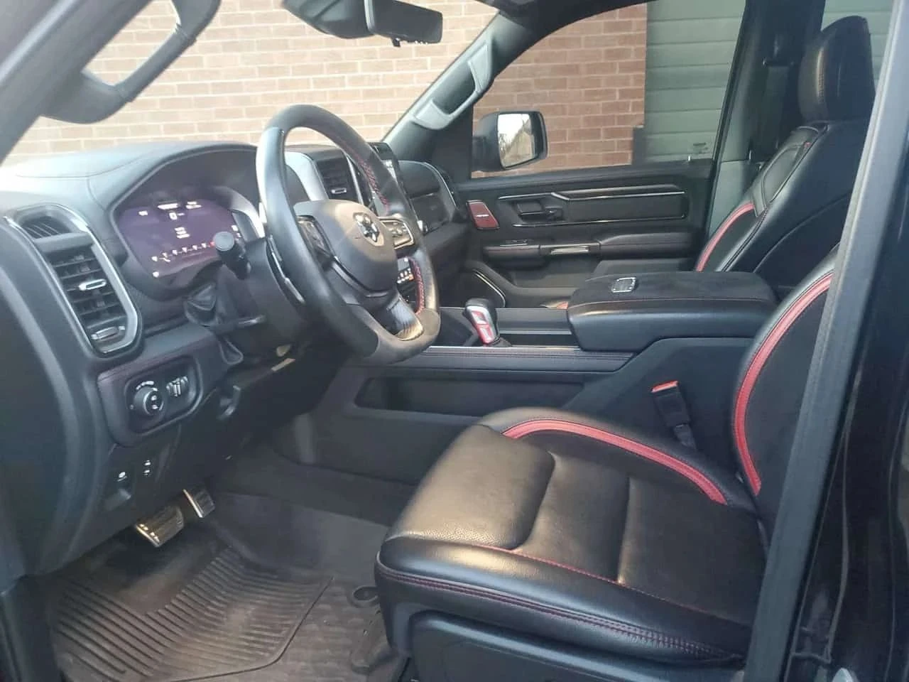 Dodge RAM 1500, снимка 5 - Автомобили и джипове - 56700277