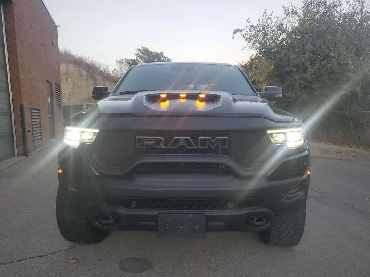 Dodge RAM 1500, снимка 6 - Автомобили и джипове - 56700277