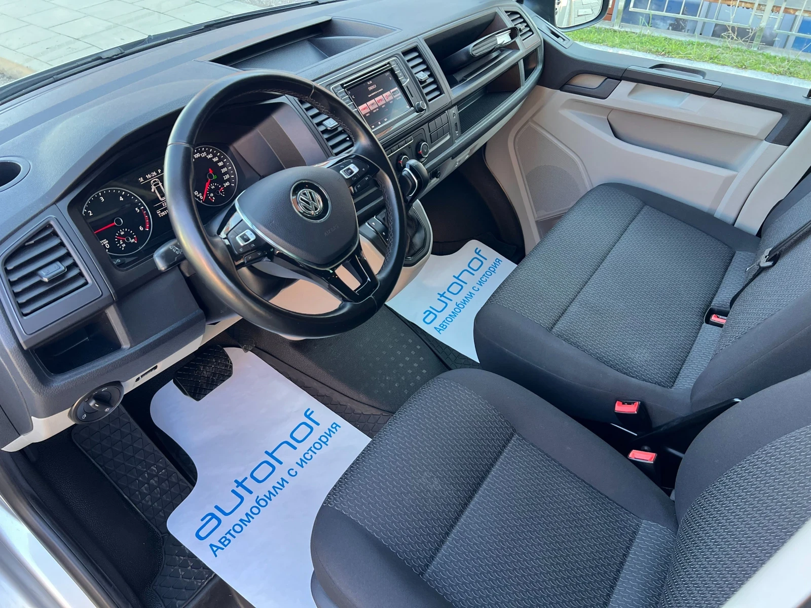 VW Caravelle 2.0TDI/150k.c./7AT - изображение 7
