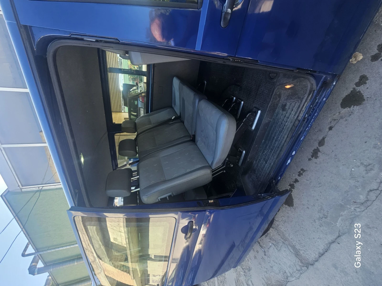 VW Transporter ГАЗ, снимка 8 - Бусове и автобуси - 55454499