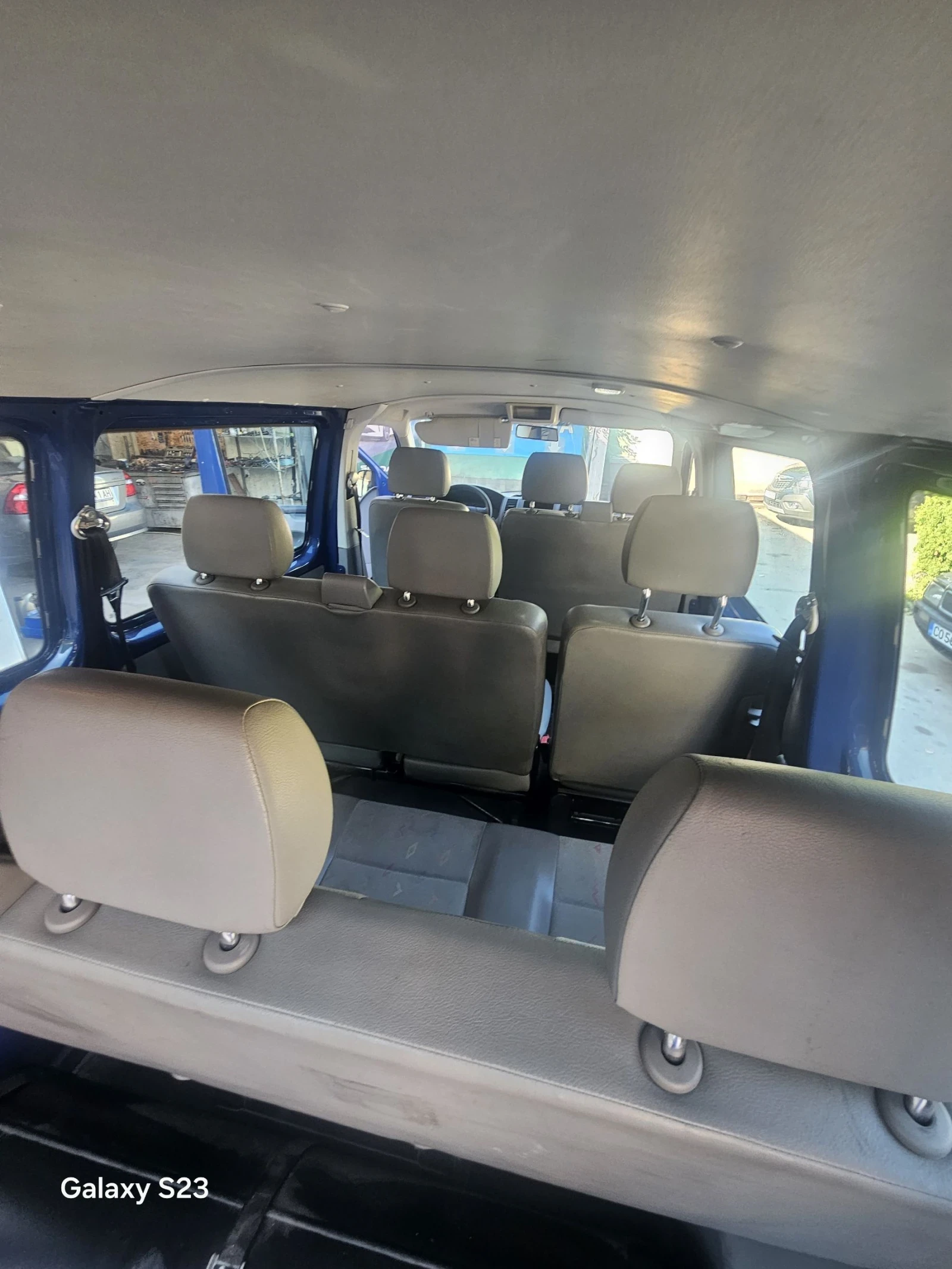 VW Transporter ГАЗ, снимка 7 - Бусове и автобуси - 55454499