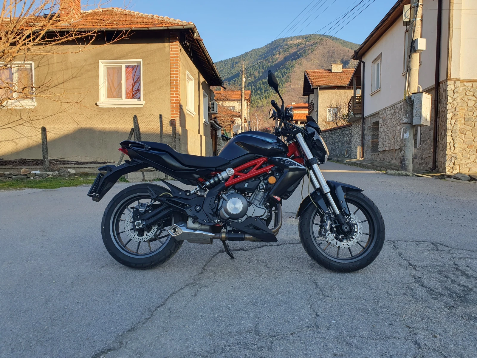Benelli 304 BN 302i 7700км A2 - Категория