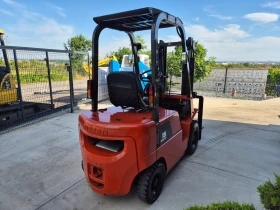 Мотокар Nissan 1.5 тона / АВТОМАТ / КАТО НОВ !, снимка 5