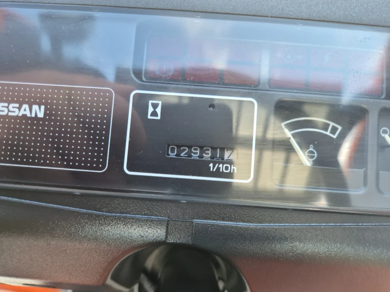 Мотокар Nissan 1.5 тона / АВТОМАТ / КАТО НОВ !, снимка 13 - Индустриална техника - 50857398