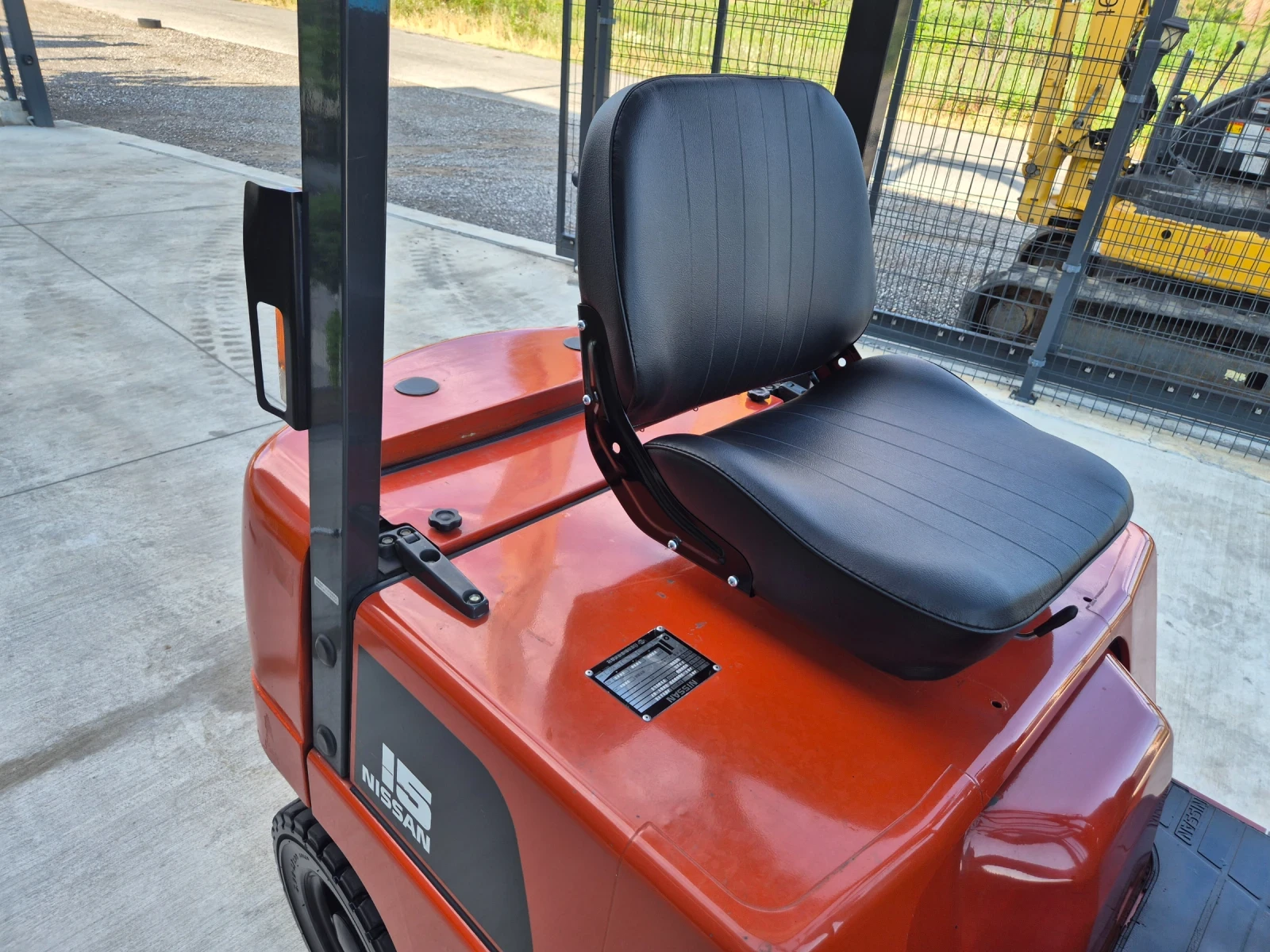  Nissan 1.5  /  /   ! | Mobile.bg   12