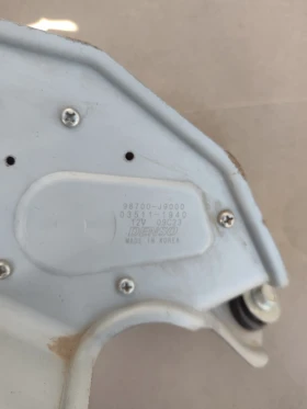 98700-J9000 моторче задна чистачка HYUNDAI KONA  98700J9000  03511-1940, снимка 3
