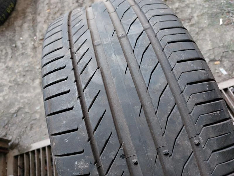 Гуми Летни 255/45R19, снимка 2 - Гуми и джанти - 35972799