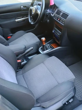 VW Golf * 1.9TDI 4X4 * HIGHLINE * XENON * ЕЛ.СЕДАЛКИ * , снимка 9