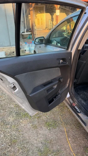 Opel Astra, снимка 6