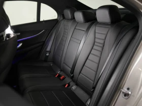 Mercedes-Benz E 450 4MATIC/AMG-LINE/DRIVE-ASSISTS/SUNROOF, снимка 13