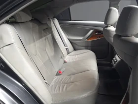 Toyota Camry  Hybrid, снимка 12